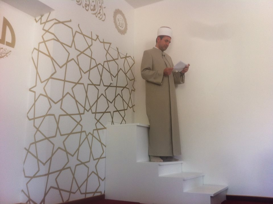 Imam Idriz beim Freitagsgebet