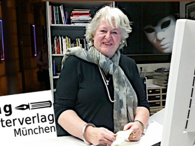 Ein Leben für die Bühne: Eva Giesel und ihr Litag Theaterverlag München in der Maximilianstraße – Gastbeitrag von Renée Rauchalles