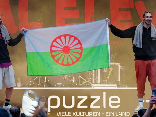 Sinti & Roma in Deutschland und der Antiziganismus, im neuen PUZZLE-Format, von & mit Özlem Sarikaya, Regie: Andreas Krieger > Link zur Mediathek